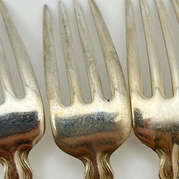 Vintage Holmes & Edwards Chalon Chatsworth Dinner Forks Set of 6 Monogrammed - Picture 5 of 7